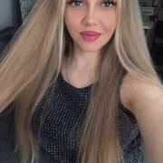 Nicole (Photo #1)