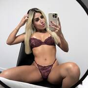 Laura Souza
