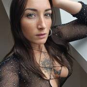 Anna (Photo #1)