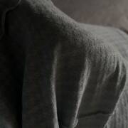 Homme discret (Photo #1)