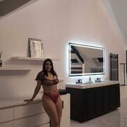 Carla Complet (Photo #12)