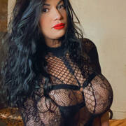 Alexandra Nunys (Photo #47)