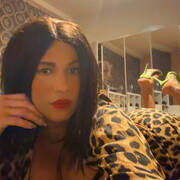 Alexandra Nunys (Photo #1)