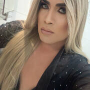 Isabelle (Photo #17)