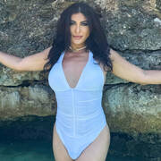 Alicia International (Photo #2)