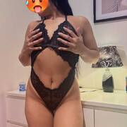 Samira hot