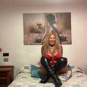 Teresa Mendonza (Photo #8)