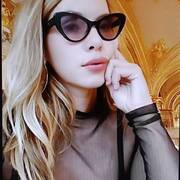 Alejandra Blondine (Photo #1)