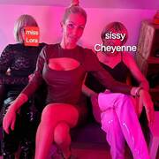 Tgirls Party dans gloriole (Photo #14)