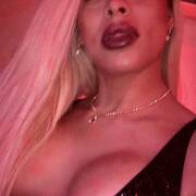 Amanda Souza (Photo #12)