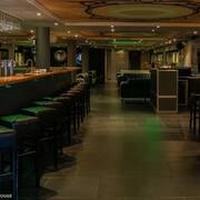 Nos 25 hôtesses (Photo #15)