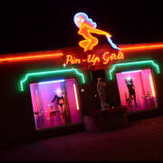 Pin Up Club (Photo #3)