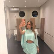 Deborah Tavares (Photo #20)