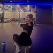 Scarlett (Photo #40)