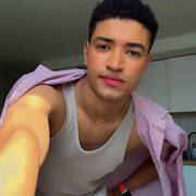 Nicolas (Photo #9)