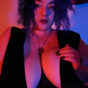 Heloise (Photo #1)