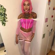 Isabella (Photo #10)