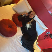 Alexandra (Photo #11)