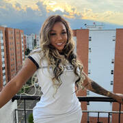Nahomy Safeira (Photo #6)