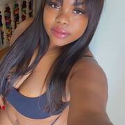 Ashely (Photo #2)