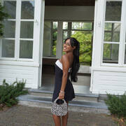 CHLOE BACK TO BELGIUM (Photo #12)