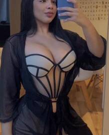 PAMELA J'AIME LA FELLATION COLOMBIENNE CHAUDE