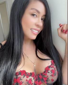 Valentina caliente