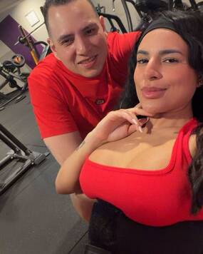 Angela Colombiana