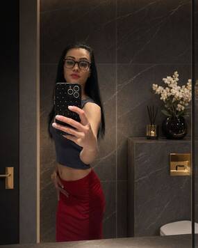 Lola  New