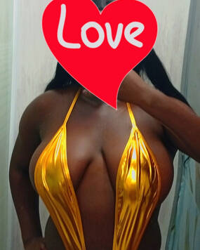 Kelly Sexy