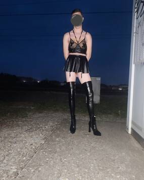 Chloe_sm69