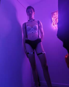 Chloe_sm69