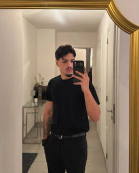 Maximiliano ( Max )