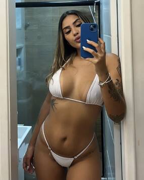 Safira blond