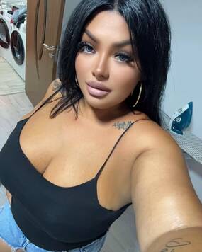 FEMME FONTAINE