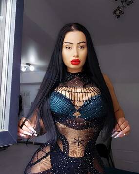 Amira