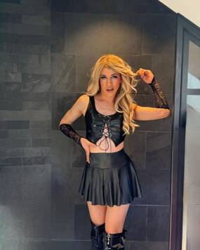 Laura Active