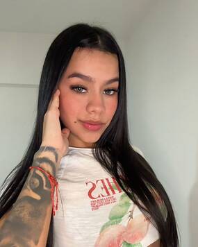 Rousse sexy girlfriend