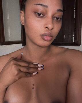 Malika006