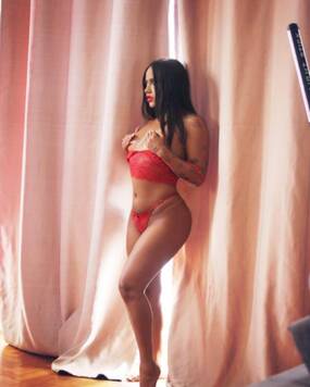 Bella GFE