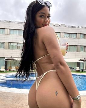 Bella