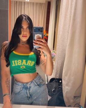 Mia