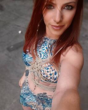 Mia
