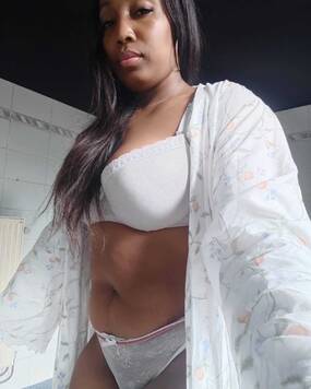 Mia