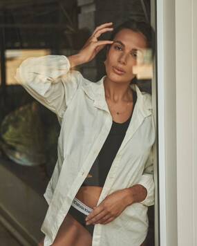 Bruna super sensuelle