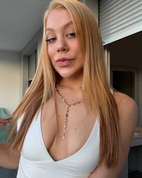 Serena sexy