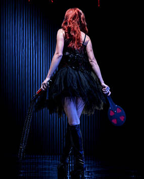 Maitresse RaVeN