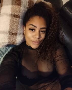 Joyce hot