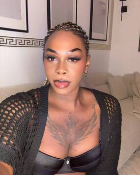 Sabrina004
