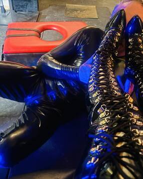 Mistress NAELLE